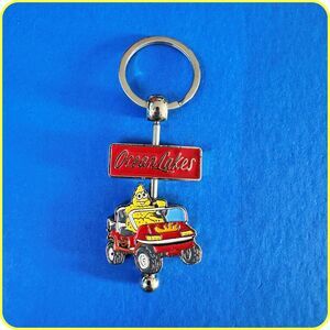 Ocean Lakes Family Campground Keychain "Starfish in a Golfcart"